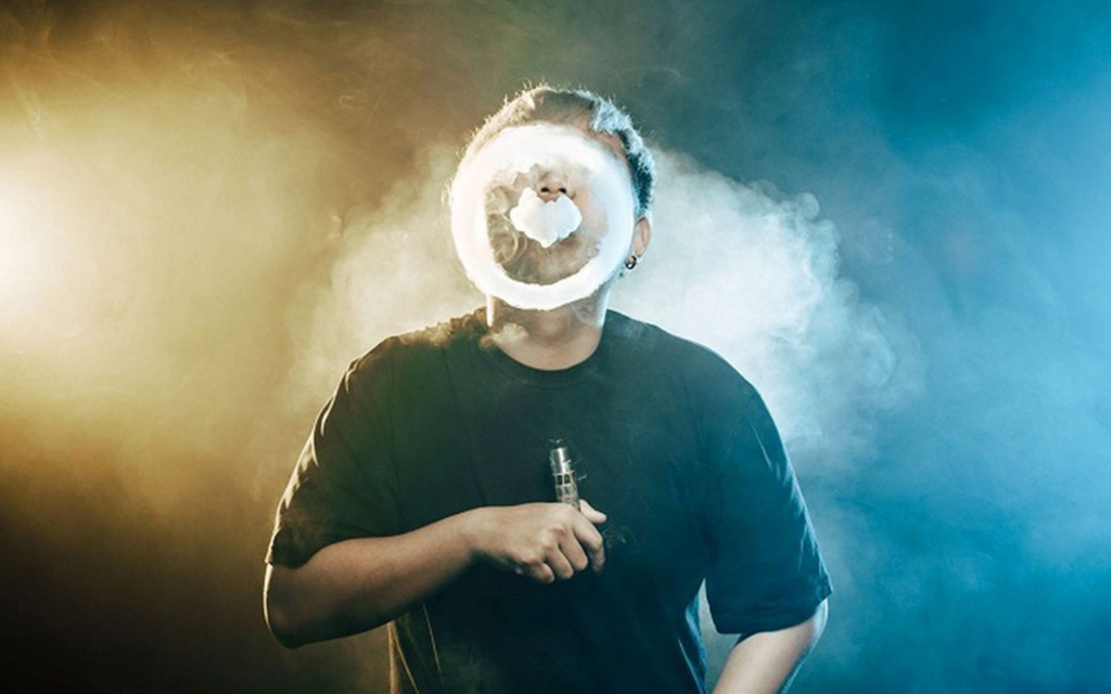 kiểu hút vape